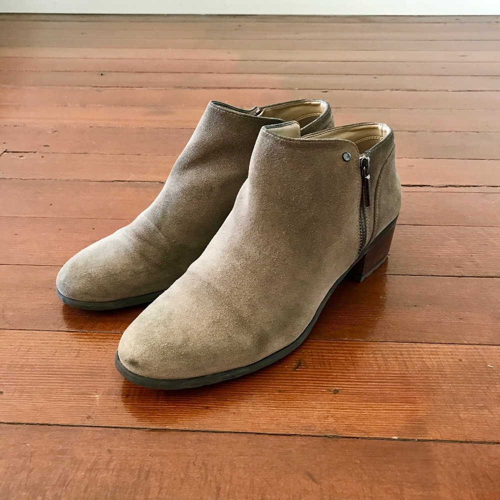 Karl Lagerfeld Natalie Bootie in Mushroom